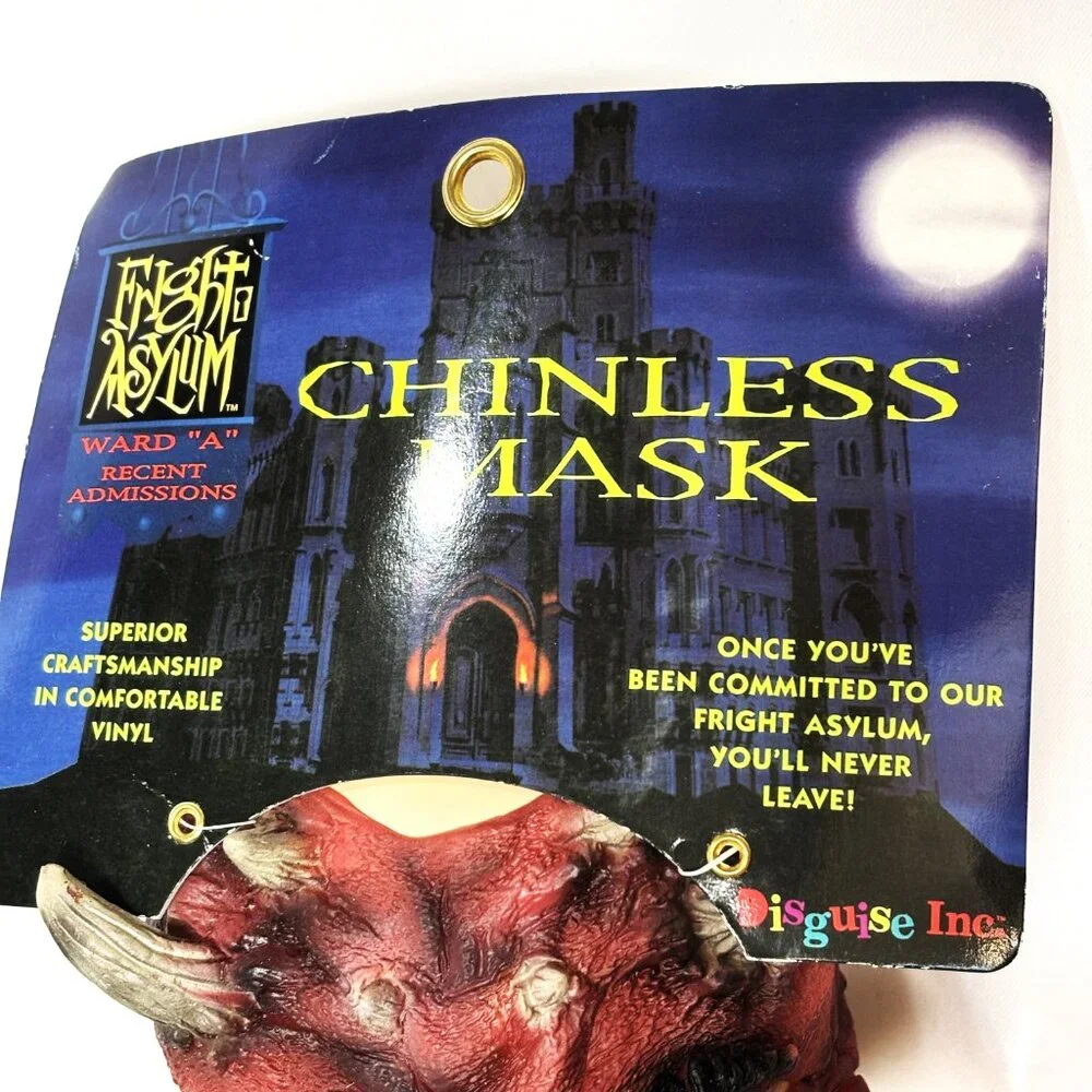 Disguise Fright Asylum Devil Chinless Mask NOS – NWT